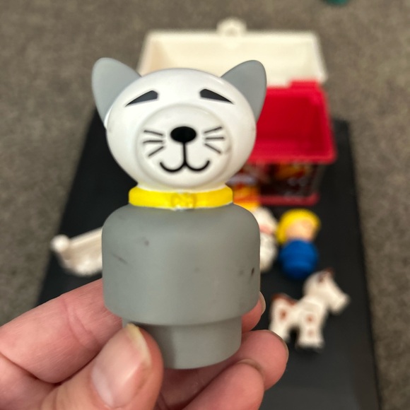 2008 FISHER PRICE Play Family Farm Barn Carrying Case Tractor Fence Animals, GUC - Picture 11 of 15